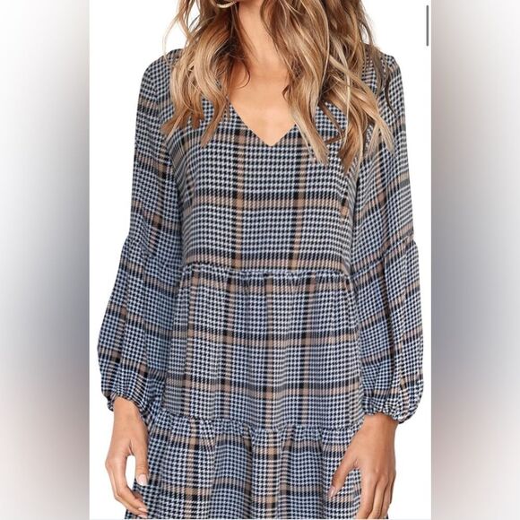 Fall, Houndstooth Dress, Long Sleeve, Above the Knee - Picture 1 of 5